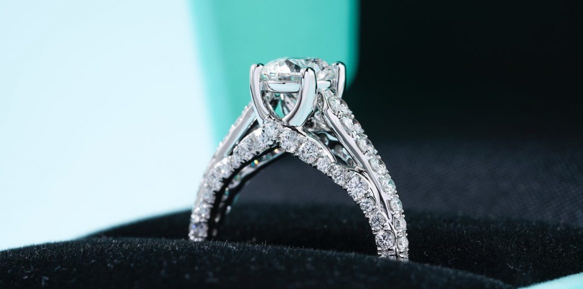 close up shot of a diamond engagement ring on Long Island, NY